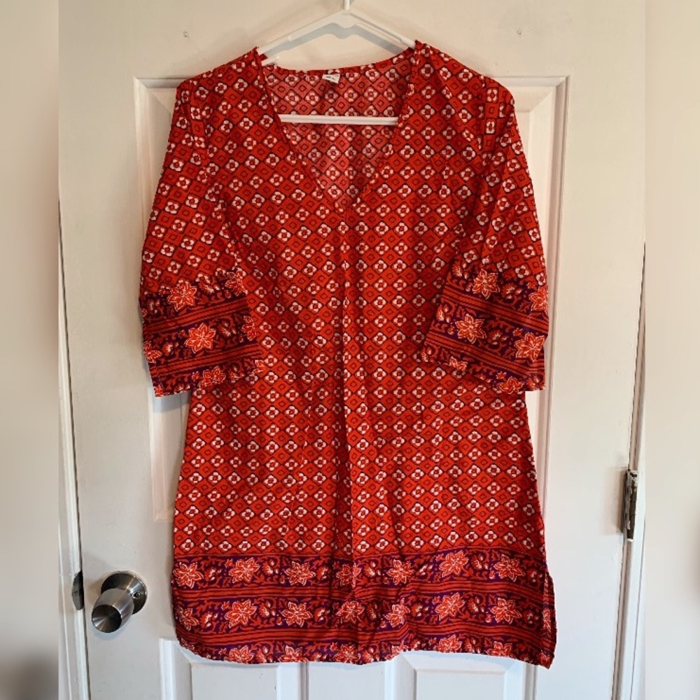 Swimsuit cover-up tunic